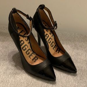 Kelsi Dagger Eryn Leather Pointy Toe Pump